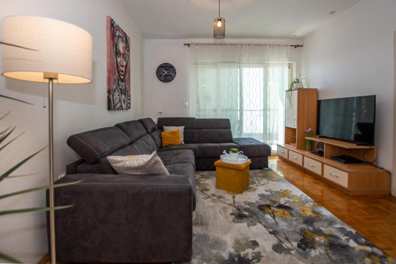 Apartment Jjj
